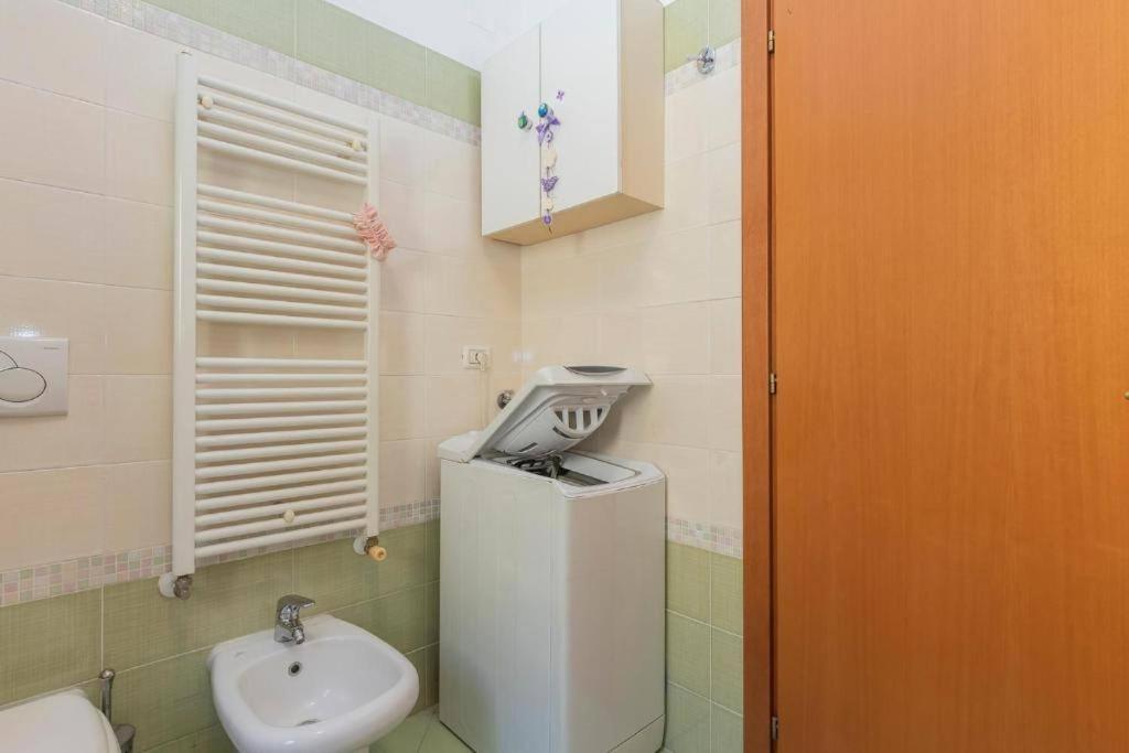 Elegante A 500 Mt Da M4 Con Wifi E Ac Daire Milano Dış mekan fotoğraf
